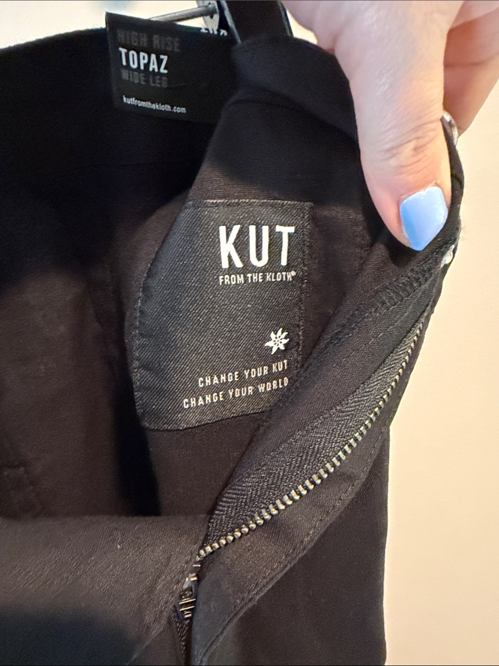 Kut from the Kloth 10 Topaz Black High-Waist Crop Wide Leg Linen Blend Pants - Picture 9 of 11